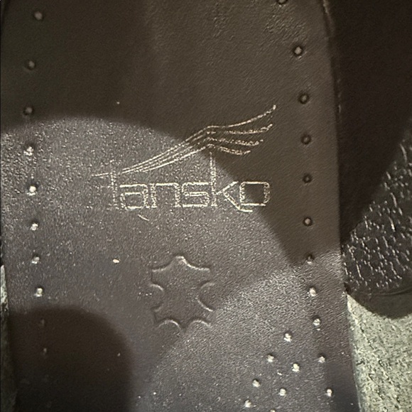 Dansko Size 39 Glossy Green Women's Clogs - Picture 2 of 12